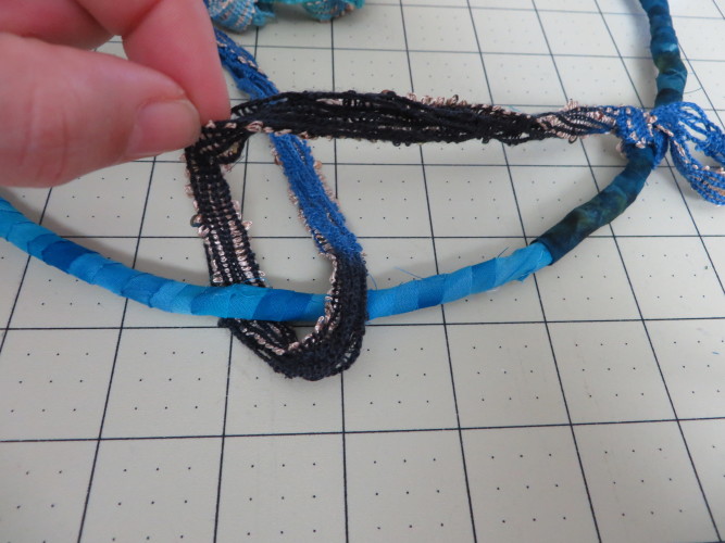 Sleep Tight Dreamcatcher Tutorial (10)