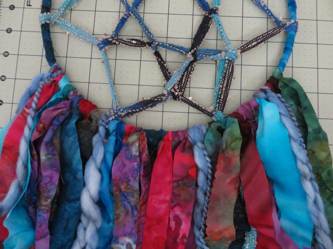 Sleep Tight Dreamcatcher Tutorial (35)