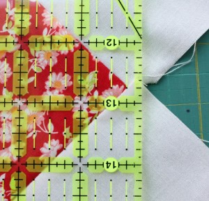 Double-Sided Diamond Quilt | modafabrics.com